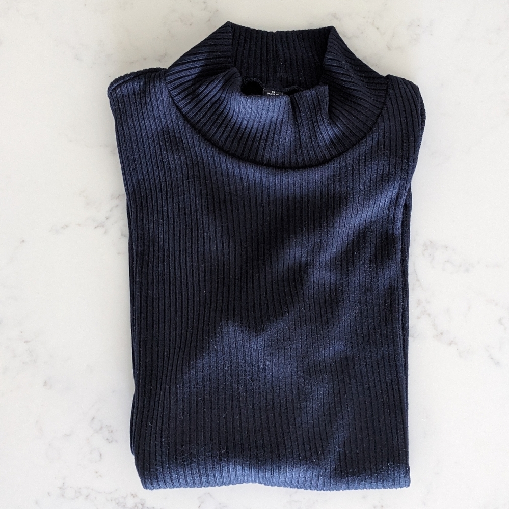 Navy Ribbed Turtleneck (Fitted) - M - Picture 3 of 3